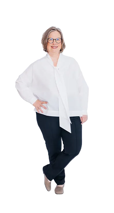 Irene Löffler in business attire