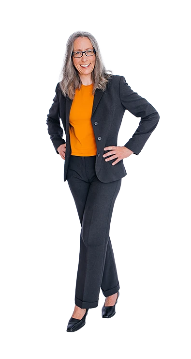 Klara Kögerler in business attire