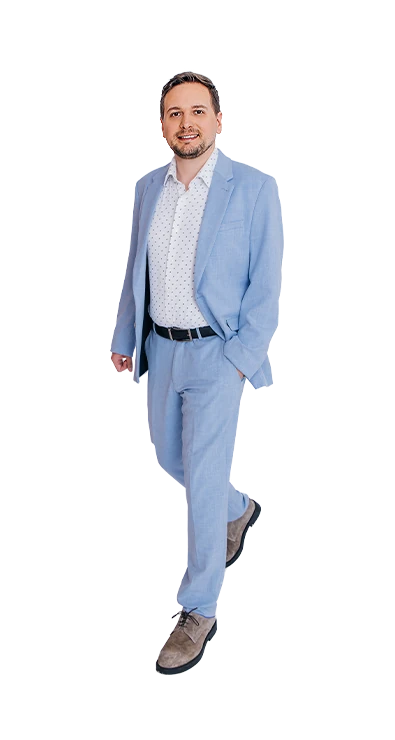 Matthias Obermeier in business attire