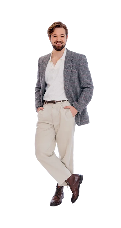 Philipp Zelenka in business attire